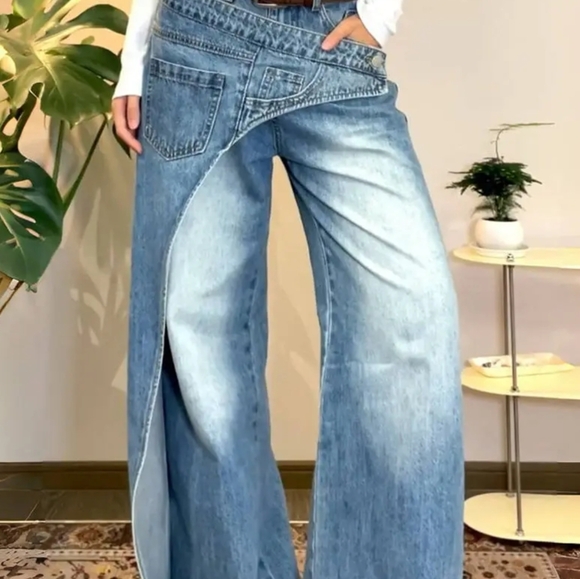 UNLABELED Denim - NWT UNLABELED Crossover Jeans